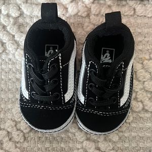 Vans old skool crib shoes